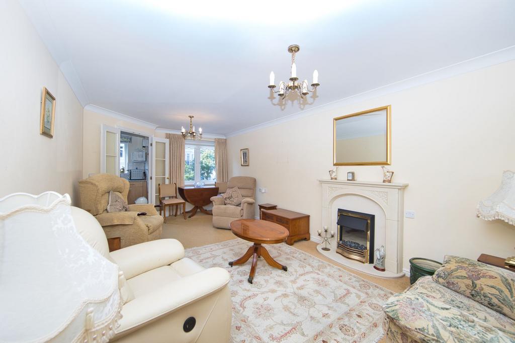 Sandgate Road, Garden House Court, CT20 2 bed retirement property for