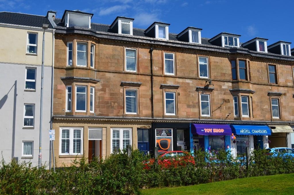 West Clyde Street, Helensburgh, Argyll and Bute, G84 8BB 2 bed