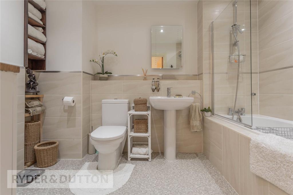 Modern Bathroom
