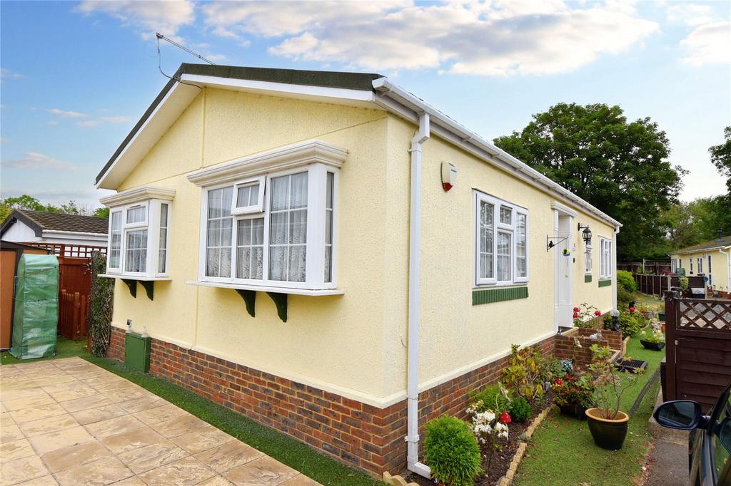 Mayfield Park, Thorney Mill Road, West Drayton, UB7 2 bed retirement