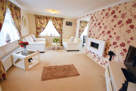 2 bedroom retirement property for sale - Mayfield Park, Thorney Mill Road, West Drayton, UB7
