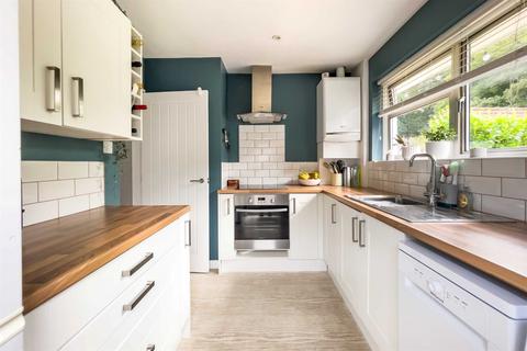 12 Porter Road, Poole, BH17 7AW