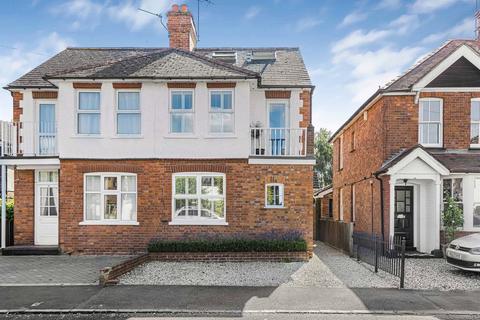 59 Glade Road, Marlow, SL7 1DQ
