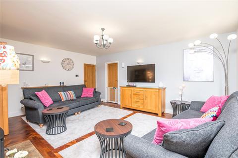 18 Dungannon Drive, Southend-on-sea, SS1 3NQ