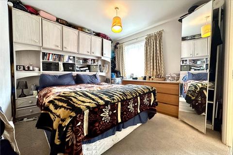 3 bedroom semi-detached house for sale, Merchants Close, Knaphill, Woking, Surrey, GU21