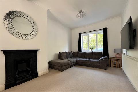 3 bedroom terraced house for sale, High Road, Byfleet, West Byfleet, Surrey, KT14