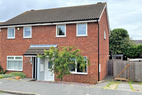 3 bedroom semi-detached house for sale, Ripon Close, Grantham, NG31