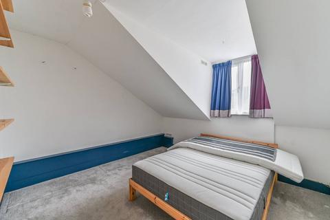 Flat 5, 1 Cameron Road, Croydon, CR0 2SR