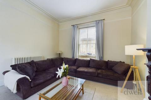 1 bedroom in a house share to rent, East Parade, Harrogate, HG1