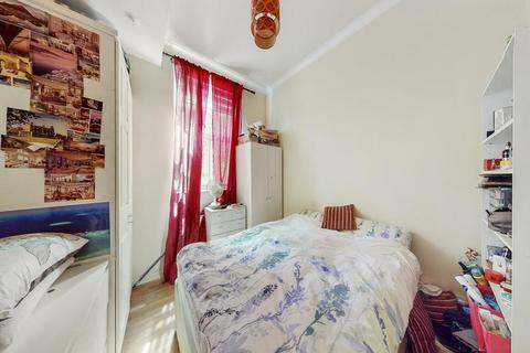 2 bedroom flat for sale, TWO BEDROOM FLAT  FOR SALE  NOTTING HILL GATE  W11