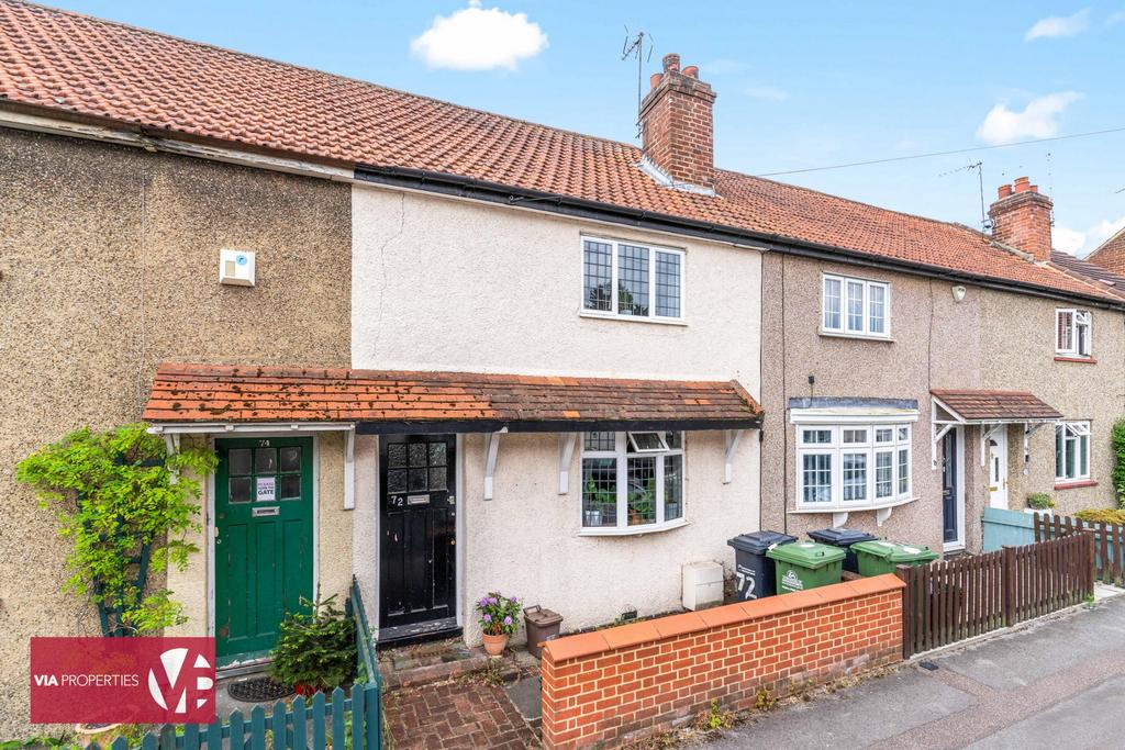 Dewhurst Road, Cheshunt EN8 2 bed terraced house for sale £375,000