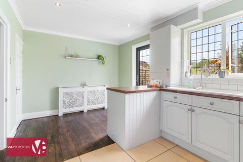 72 Dewhurst Road, Cheshunt, Waltham Cross, EN8 9PE