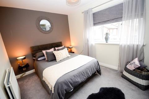 19 Camberwell Close, Gateshead, NE11 9TZ