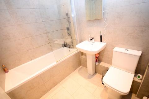 19 Camberwell Close, Gateshead, NE11 9TZ