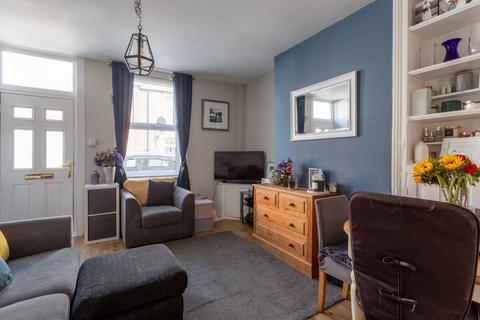 13 Avenue Terrace, Harrogate, HG2 7PN