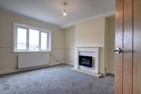 3 bedroom semi-detached house to rent, Shortbank Road, Skipton, BD23