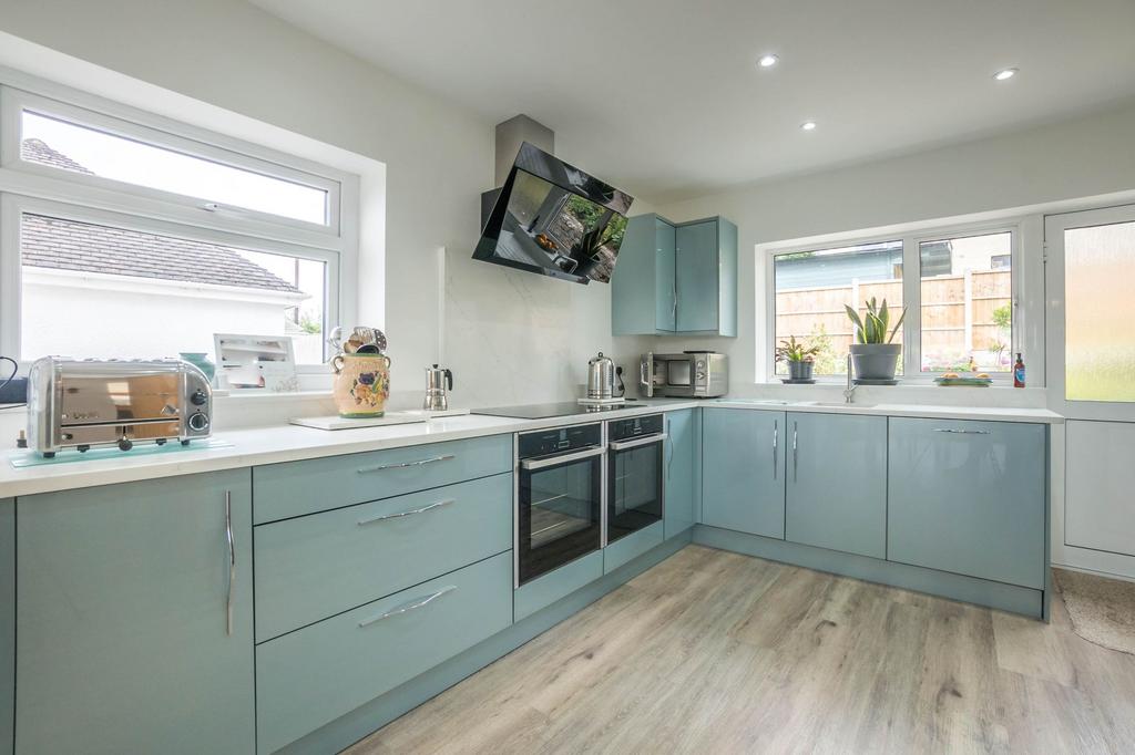 Kitchen diner