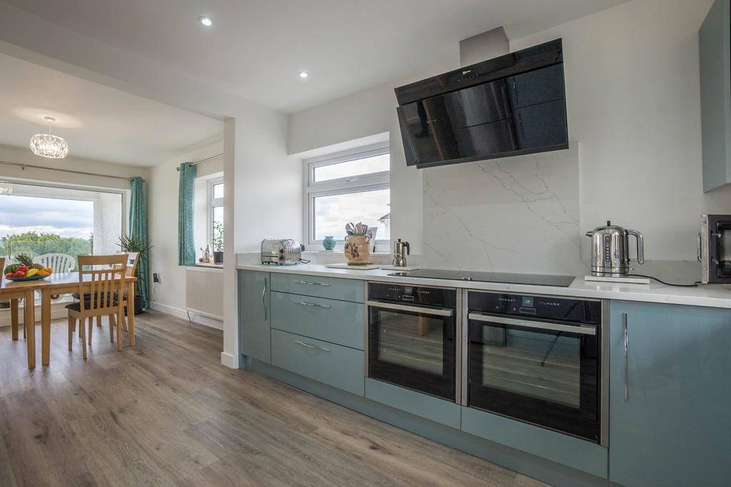 Kitchen diner