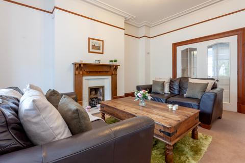 3 bedroom flat for sale - Beaconsfield Place, The West End, Aberdeen, AB15