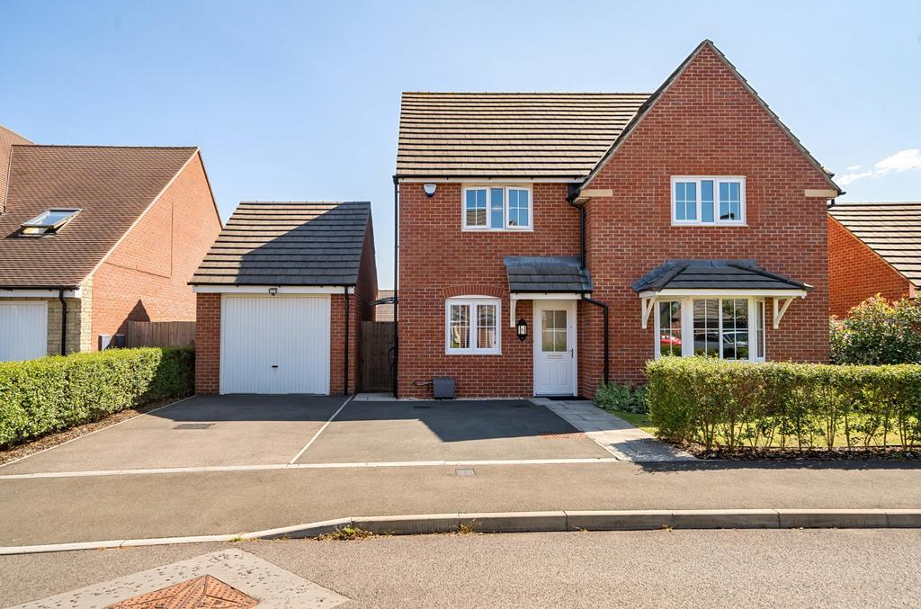 Lysander Crescent Watchfield Swindon Oxfordshire Sn6 4 Bed Detached