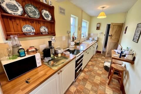 3 bedroom semi-detached house for sale, 6 Meadowcroft Donington-on-Bain Louth LN11 9TP