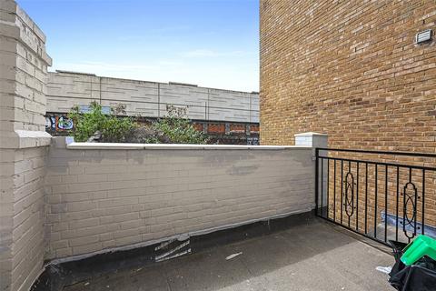 3 bedroom terraced house for sale, Sclater Street, London, E1