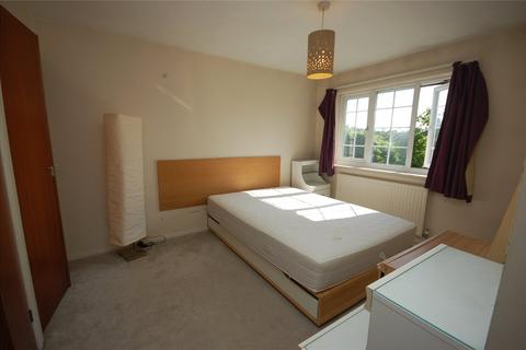 3 bedroom house to rent, Firs Avenue, Friern Barnet, N11