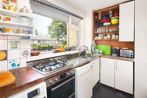 2 bedroom flat for sale - Harpley Square, Stepney, London, E1
