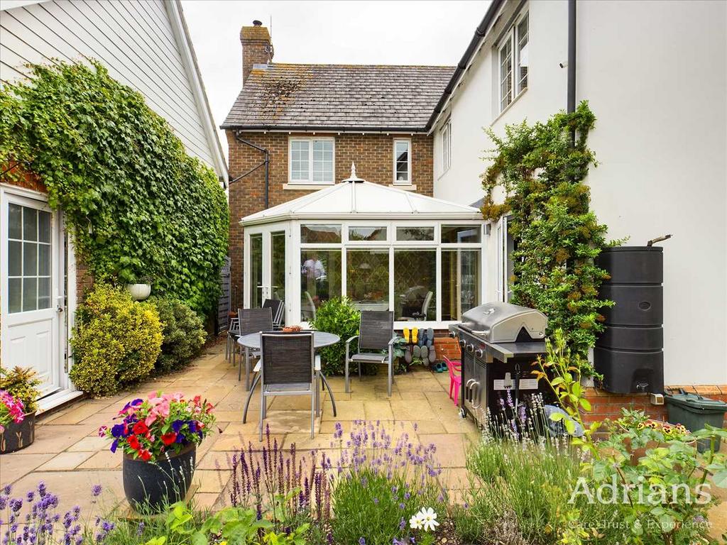 Further garden