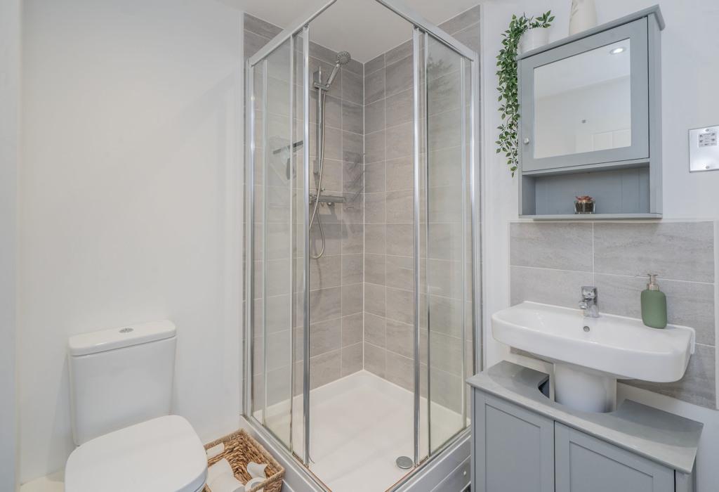 Ensuite