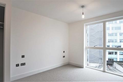 2 bedroom flat for sale, Abbotsford Court, Lakeside Drive, Park Royal