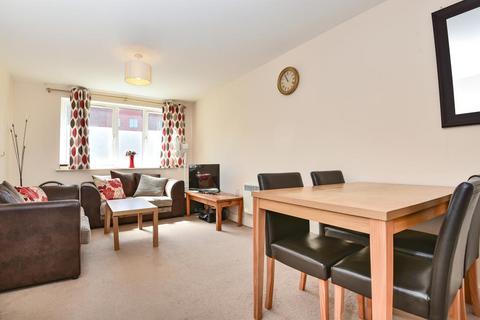 2 bedroom apartment to rent, Manor Park,  Headington,  OX3