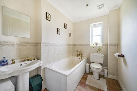 48 Westcots Drive, Winkleigh, EX19 8JP