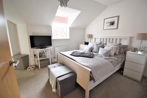 2 bedroom apartment to rent, Meridian Rise, Ipswich, Suffolk, IP4