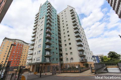 2 bedroom flat for sale - Flat 98 City View ,Centreway Apartments, ilford , IG1