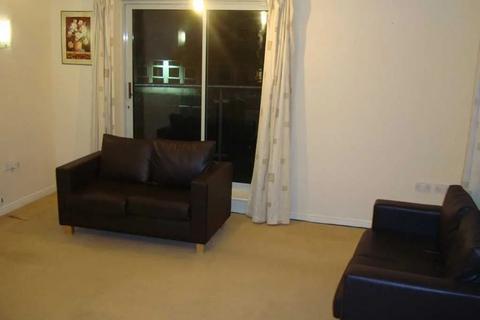 2 bedroom flat for sale - Flat 98 City View ,Centreway Apartments, ilford , IG1