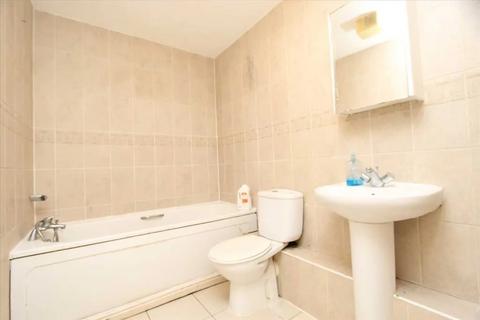 2 bedroom flat for sale, 181  ,Blackthorne Road, ilford, IG1