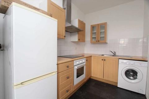 1 bedroom flat for sale, Flat 3 ,553 Old Kent Road, london, SE1