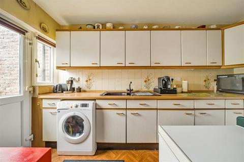 20 Bath Road, Emsworth, PO10 7EP