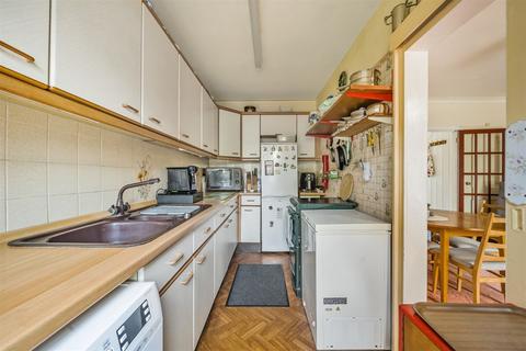20 Bath Road, Emsworth, PO10 7EP