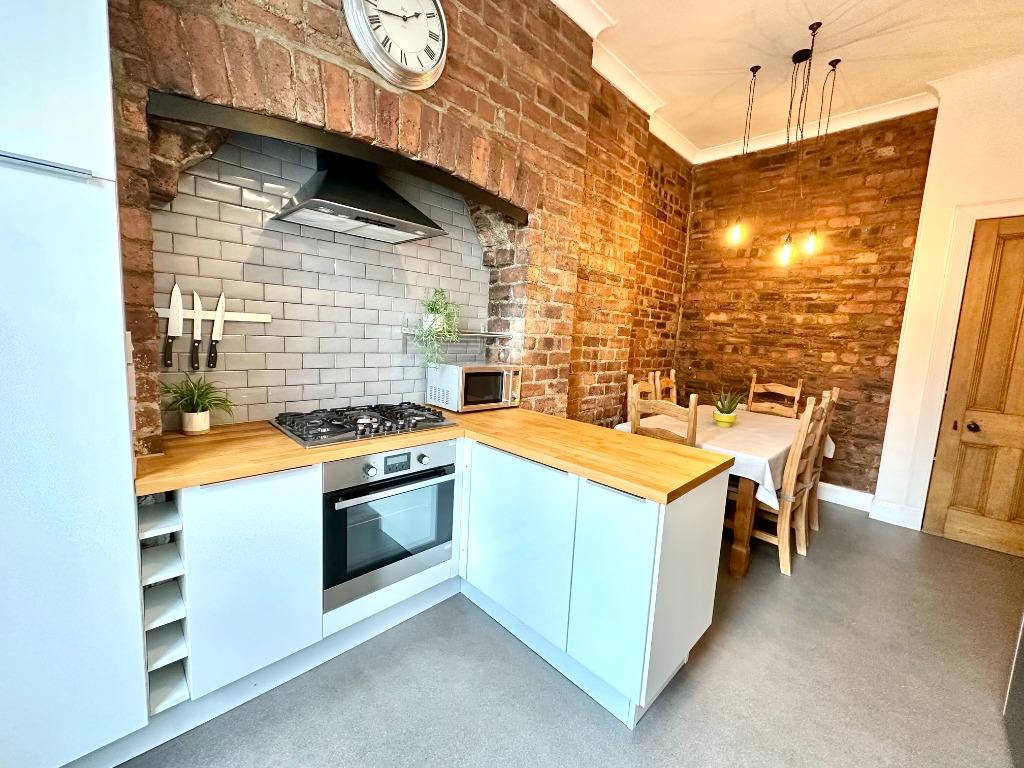 Apartment in Glasgow - View 5