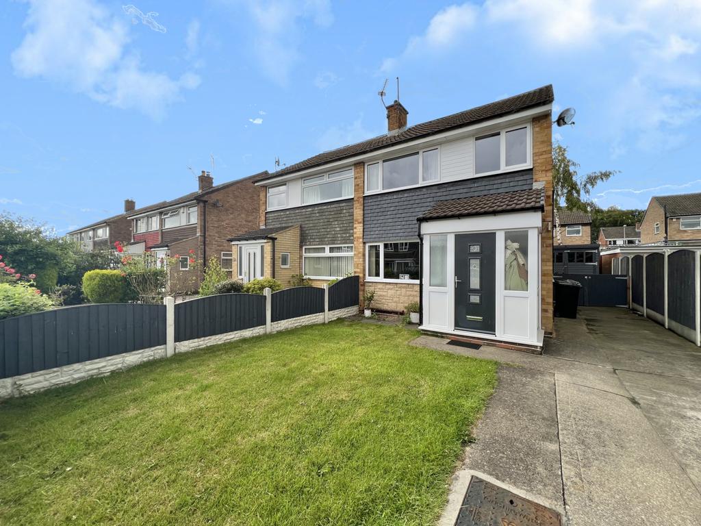 3 Bedroom Semi Detached for Sale