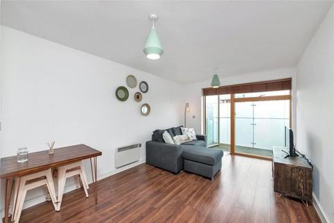 1 bedroom flat for sale - Appleford Road, London, Greater London, W10 5GF