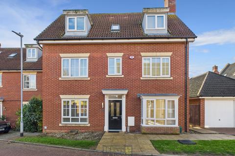undefined, Scholars Crescent, Basildon, Essex, SS15