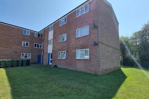 2 bedroom flat for sale, Stoke House, Tadley, RG26