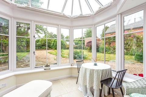 43 High Street, Caythorpe, Grantham, NG32 3DR
