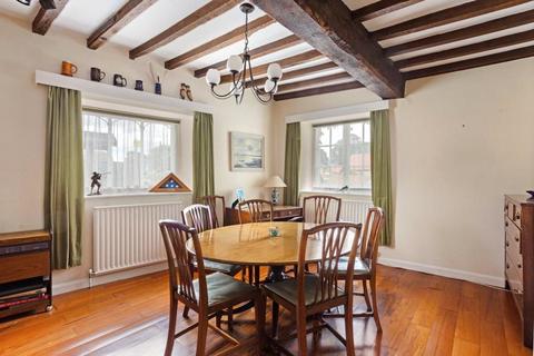 43 High Street, Caythorpe, Grantham, NG32 3DR