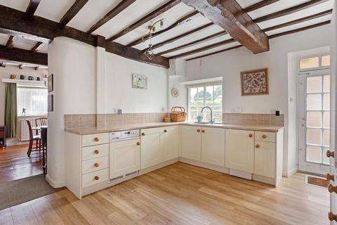 43 High Street, Caythorpe, Grantham, NG32 3DR