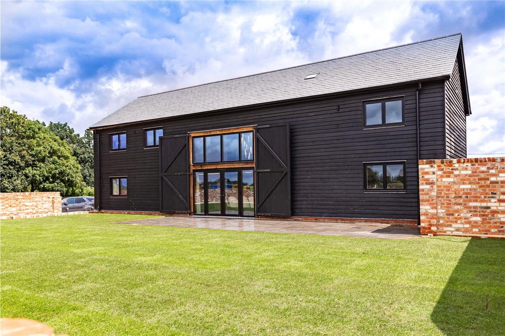 Kilnfield Barns, Woodhall Hill, Chignal St James, Chelmsford, Essex