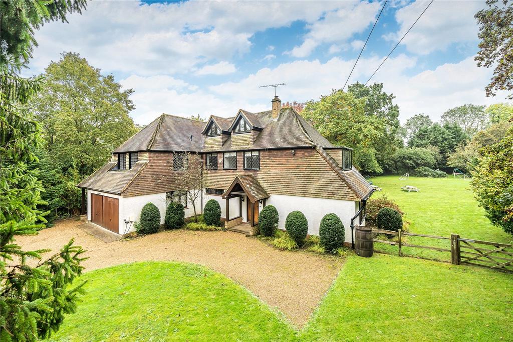 West Clandon, Surrey, GU4 5 bed detached house for sale £1,750,000